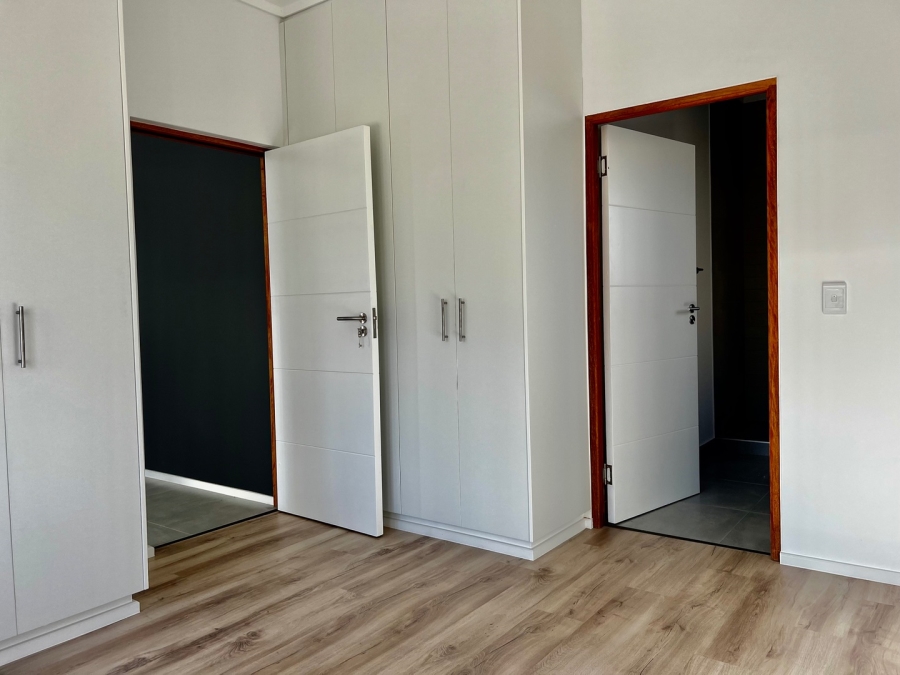 3 Bedroom Property for Sale in Mooikloof Country Estate Western Cape